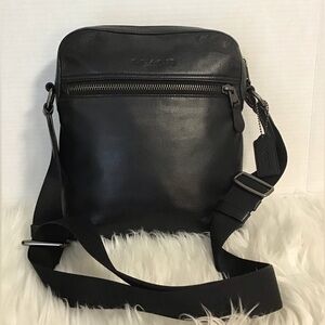 COACH Men’s HOUSTON FLIGHT Messenger X-body Bag In BLACK Leather Blk Nickel EUC